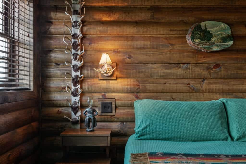 Dive Motel Rooms 36